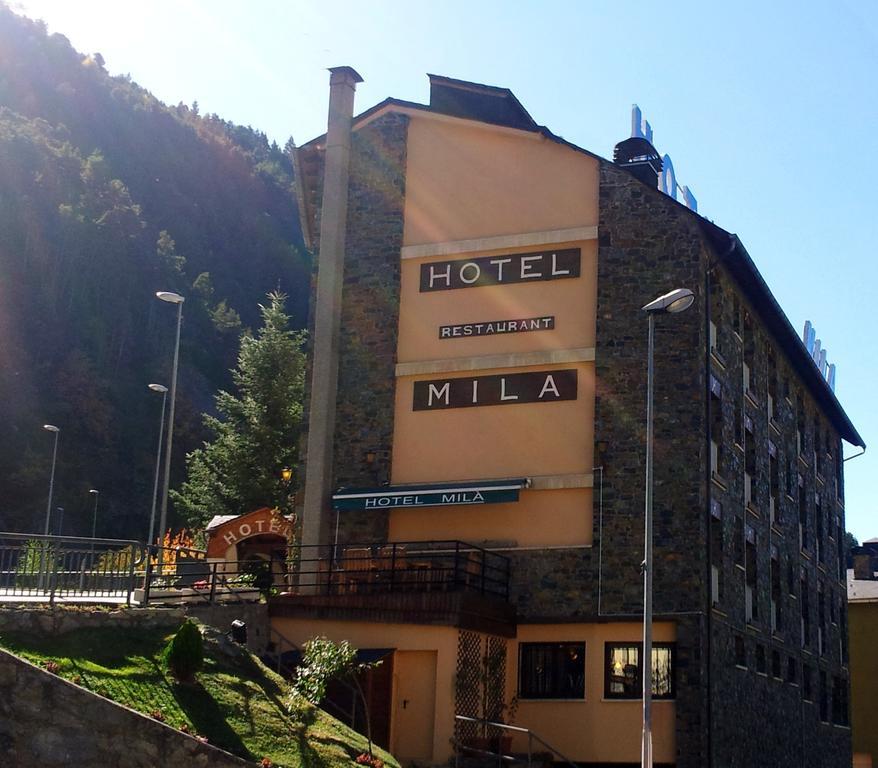 Hotel Mila Encamp Esterno foto